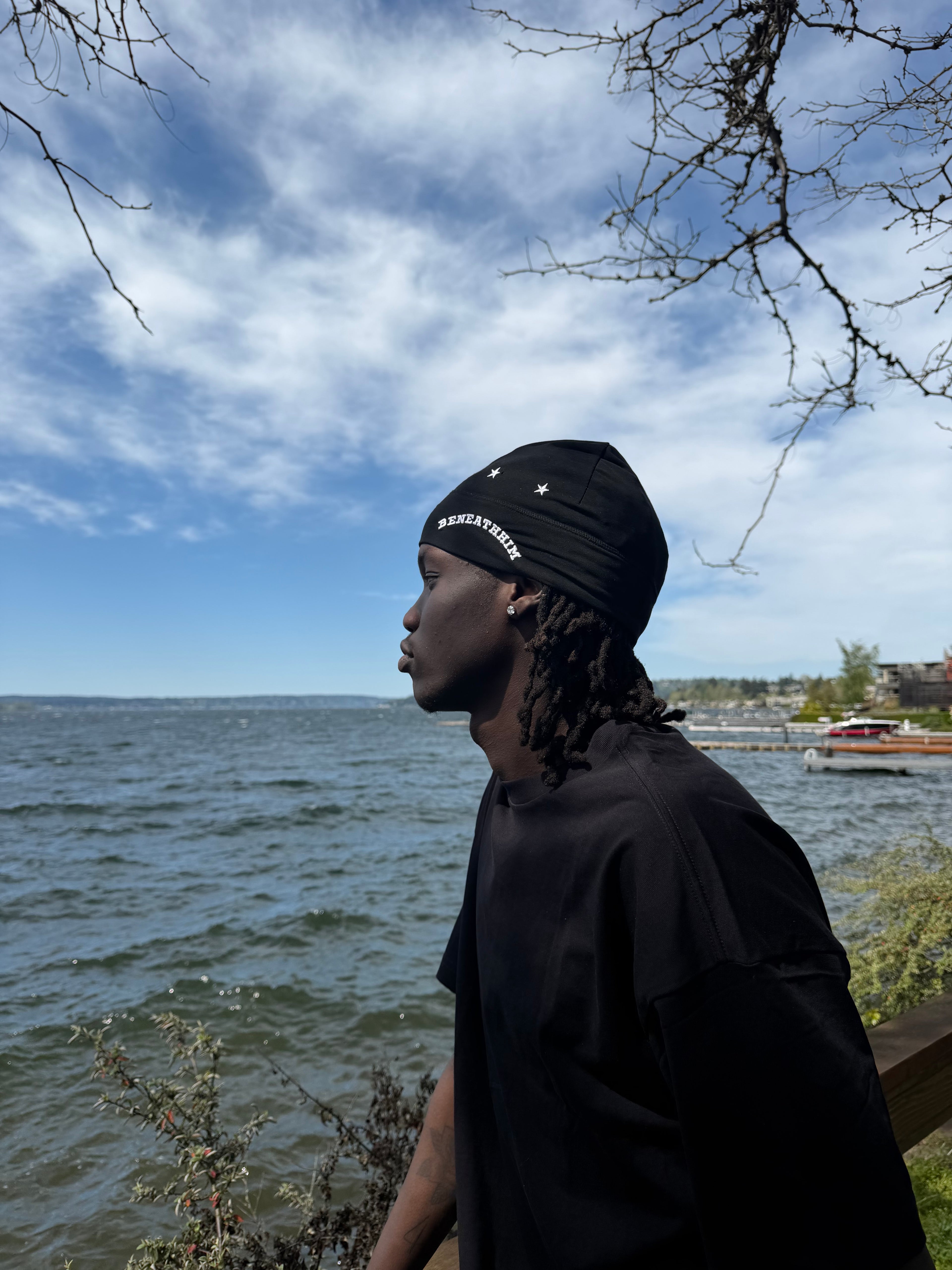 BLACK SKULL CAP